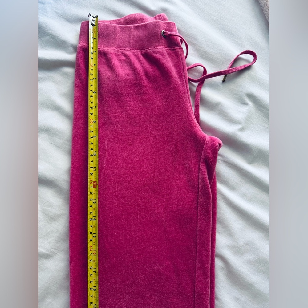 Iconic Juicy Couture velour tracksuit in a stunning pink shade 💕 - Picture 15 of 16